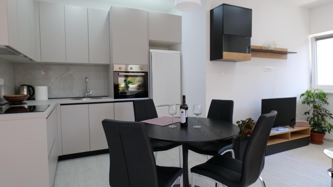 Apartmani Miki สปลิท ภายนอก รูปภาพ